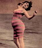 Peldkostīms paaudžu paaudzēs